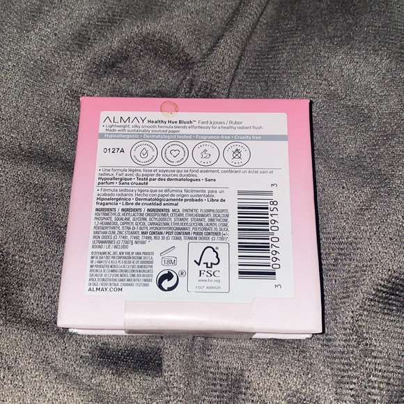 🦋Brand New 5 piece makeup bundle! - Picture 6 of 8